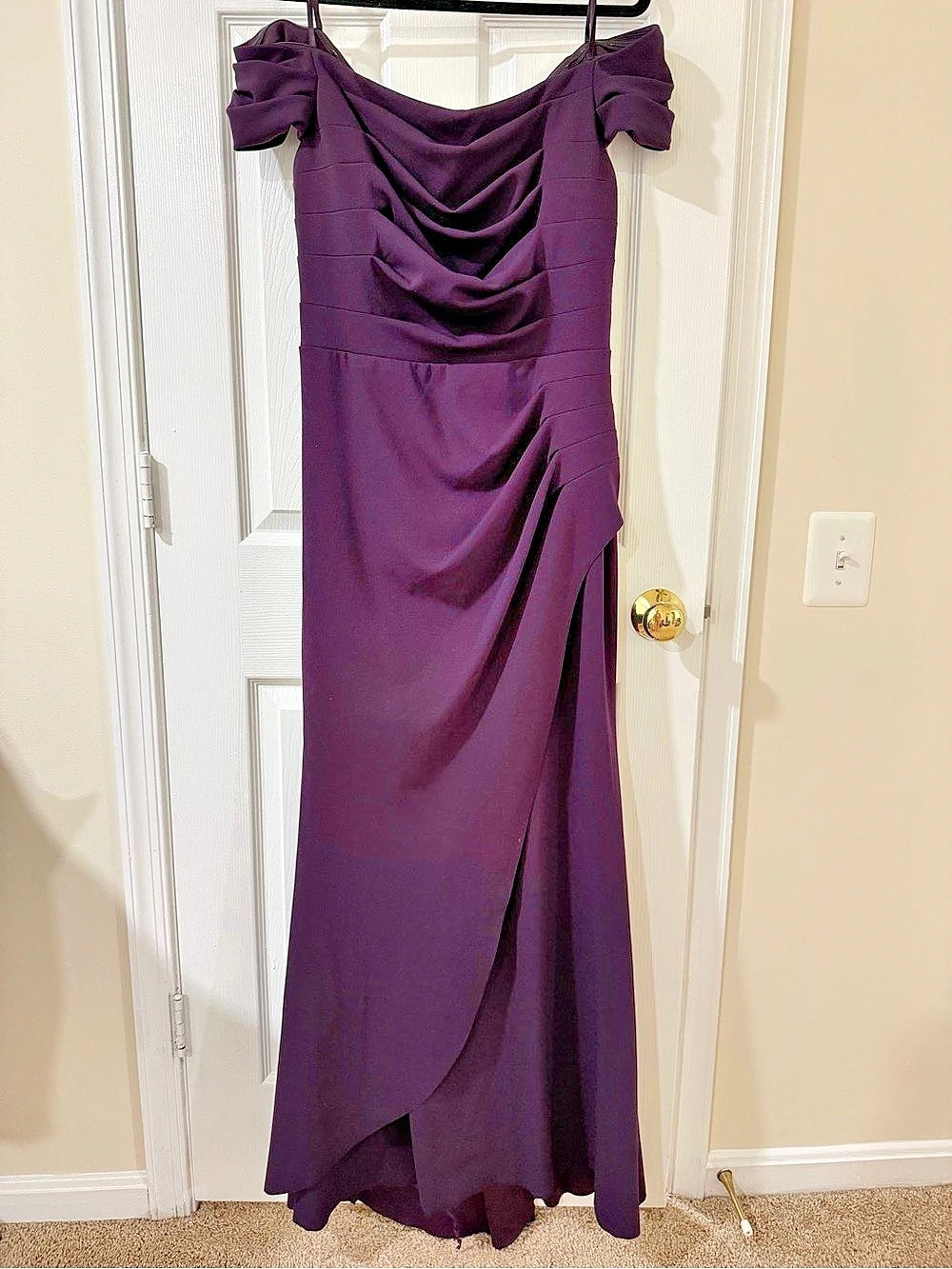 XSCAPE Off-The-Shoulder Ruffle Ruched Scuba Gown Purple Size 12
